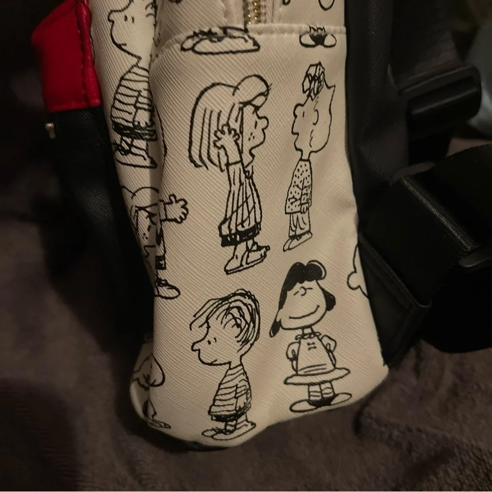 Peanuts Gang Mini Backpack White w/ Black Cartoon Drawings and wallet